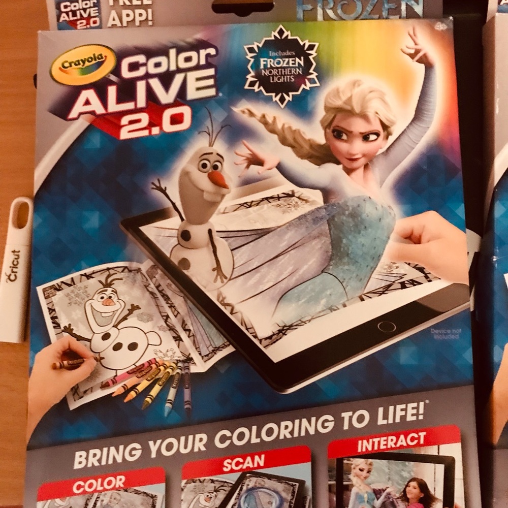 Crayola Fozen Color Alive 2.0.